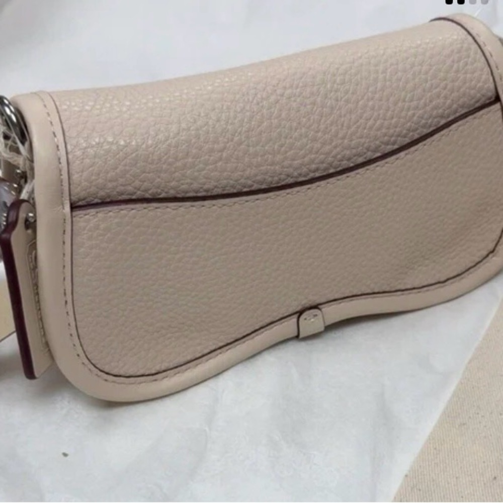 COACH NWT Mini Wavy Dinky Bag In Coachtopia Leather（COACH CQ852） - Picture 7 of 7